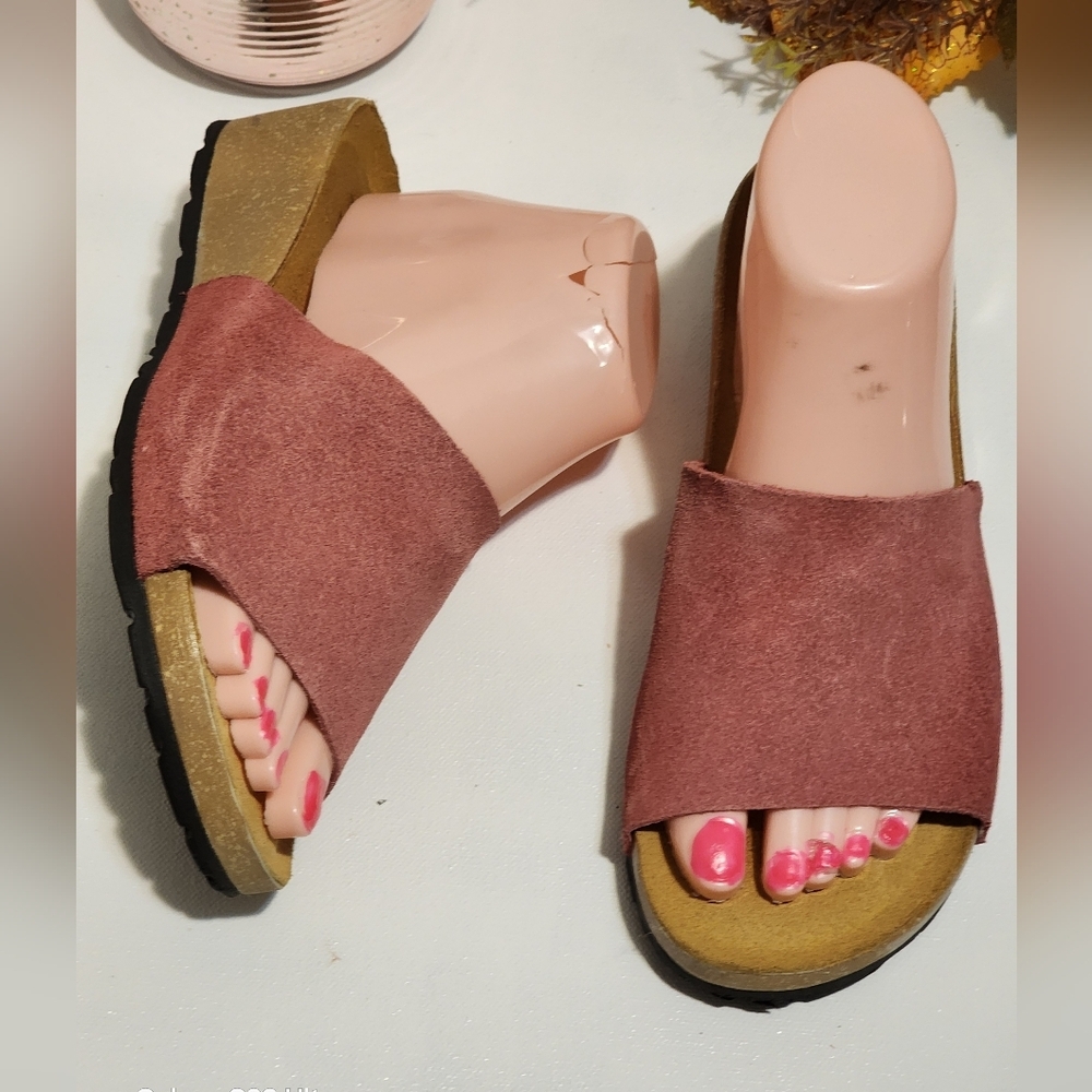 Pink and Brown Sandals with Wide Strap and Slip-On Design